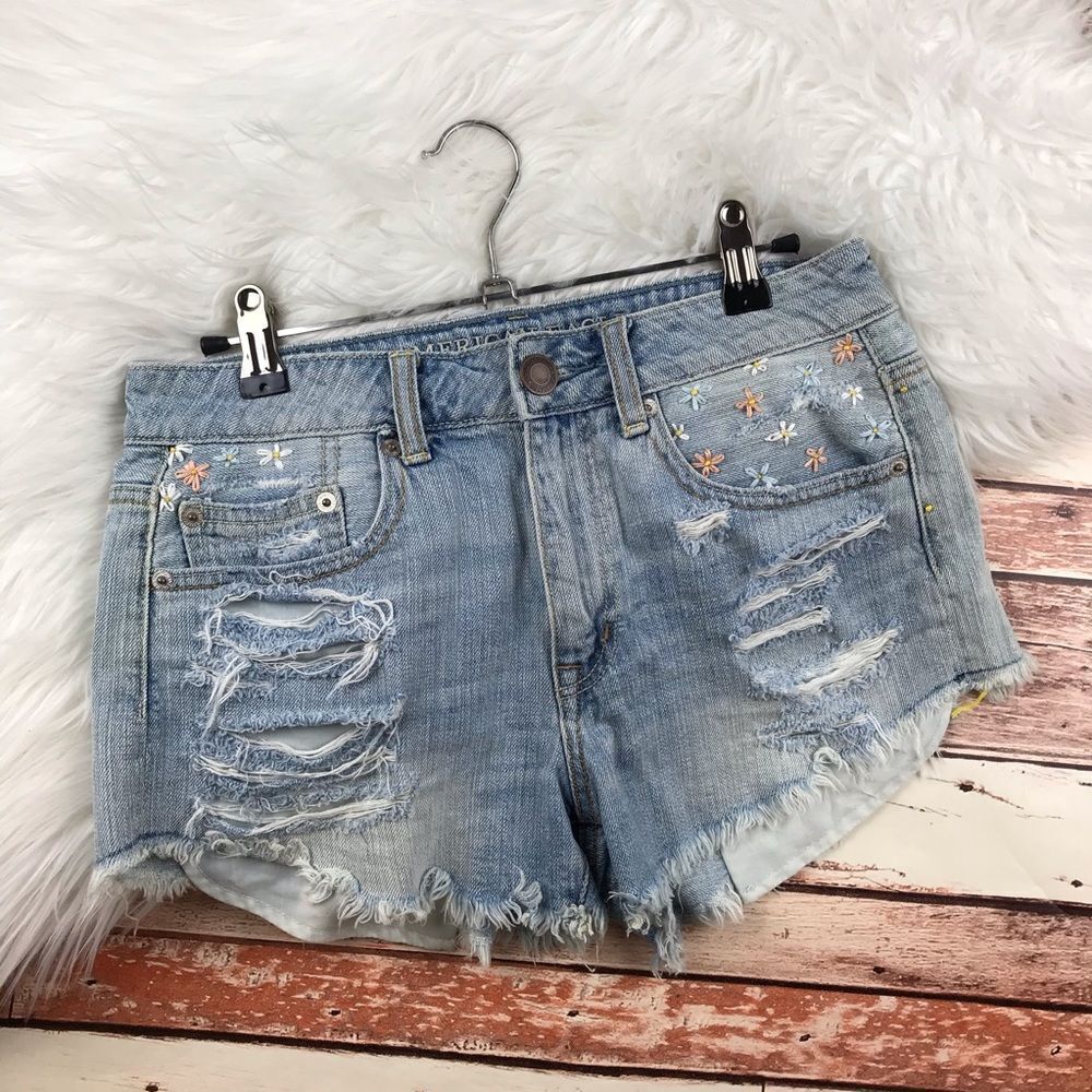 American Eagle embroidered festival hi rise shorts